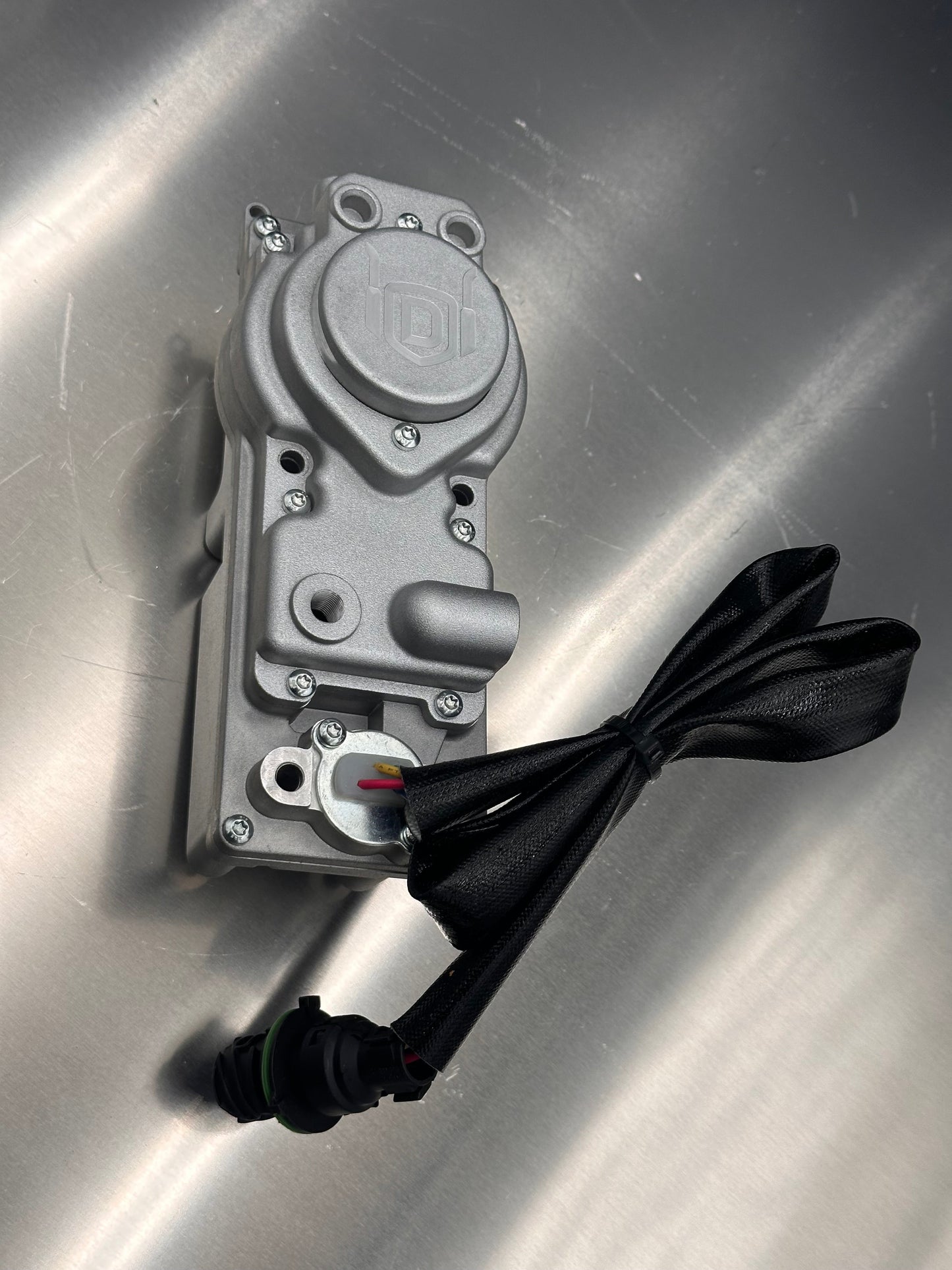 IDI PRO SERIES VGT MACK/VOLVO ELECTRONIC ACTUATOR - 85013730
